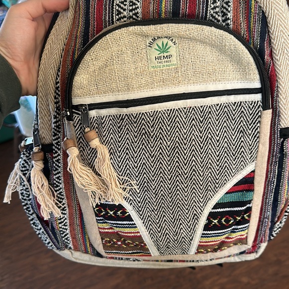 Nepal Hand Made Bag Hemp , THC free! Amazing design and color! Spacious bag! - Picture 2 of 4